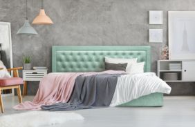 Двуспальная дизайнерская кровать 